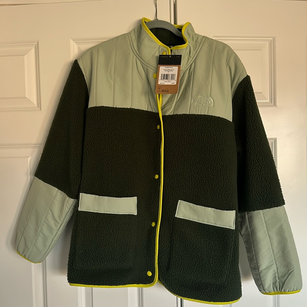 New North Face fleece 2x